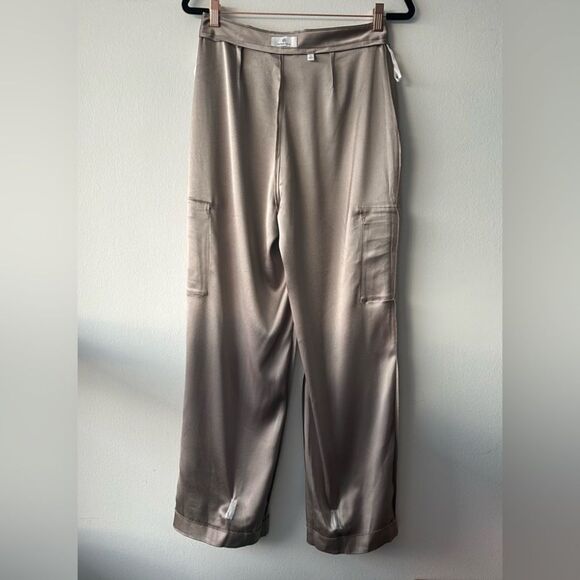Aritzia Babaton Refined Satin Cargo Pant in Ashen - Picture 7 of 12